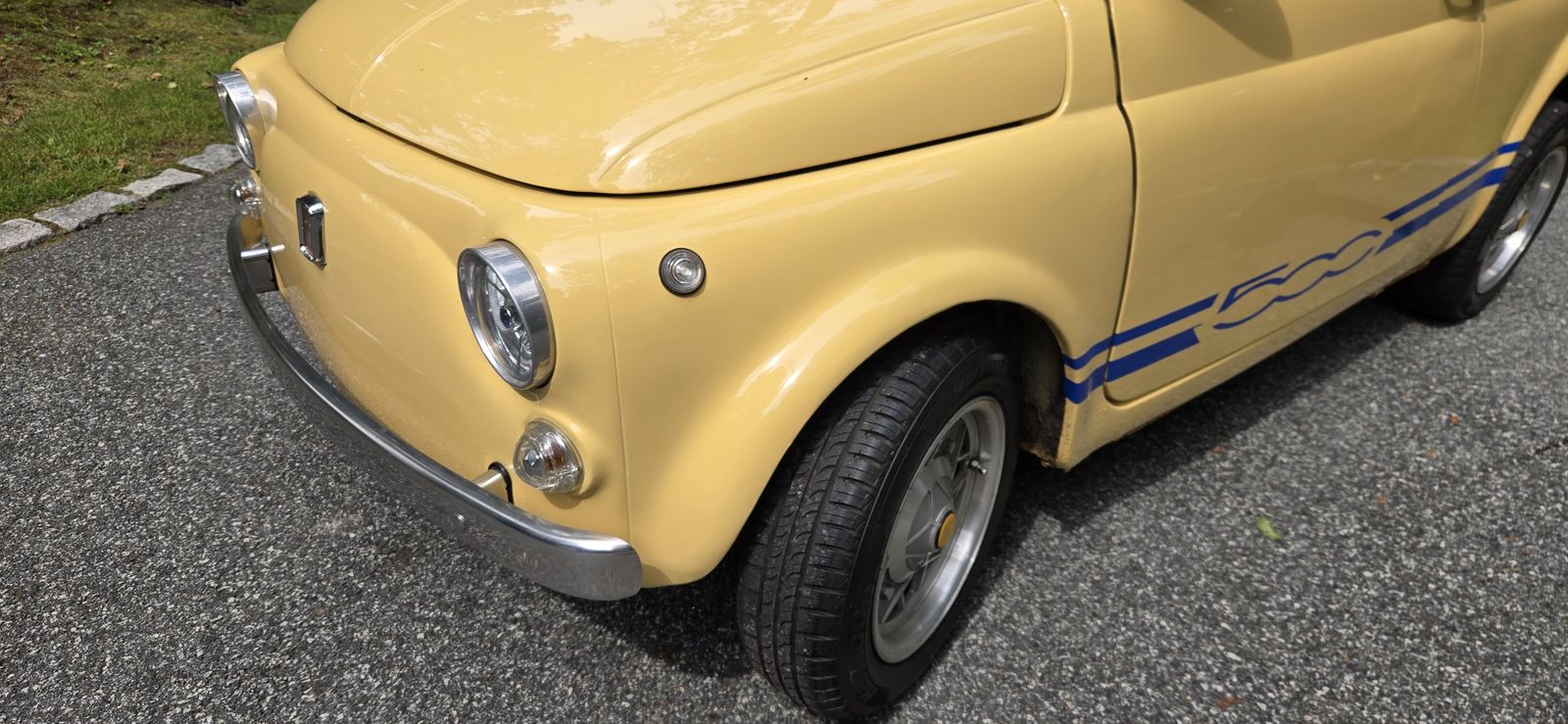 Luigi, 1972 Fiat 500 L — plate 09
